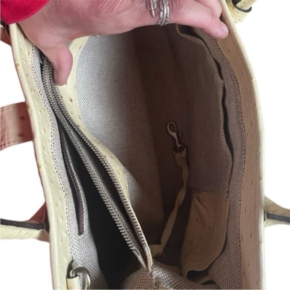 Dooney & Bourke Vintage Cream Ostrich Inspired Leather Shoulder Bag - Picture 9 of 11